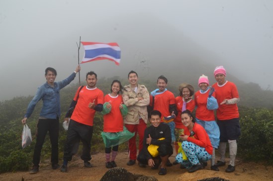 Note: The number of people per trip is at least 8-10 people. If one person comes, it will be the price of 8 people. If tourists do not want to carry their personal belongings, they can hire a porter. The cost of porters is 1,000 baht per day, they can carry no more than 15 kilograms of weight.