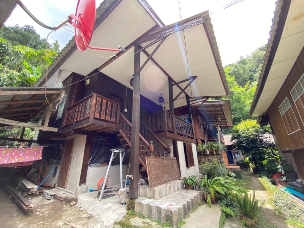 Kampong Coffee Homestay, Mae Kampong